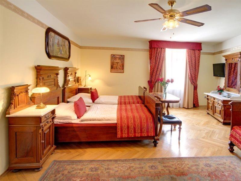 Hotel Mucha Prague